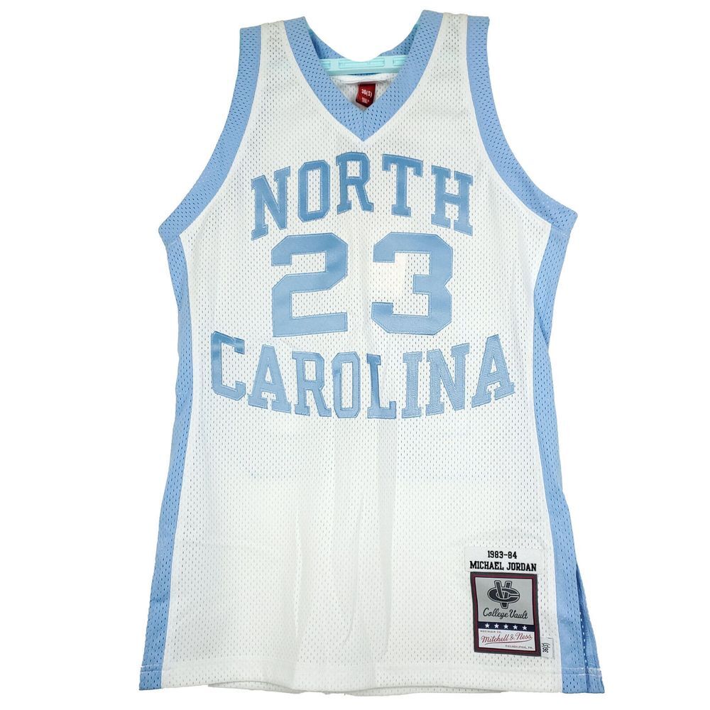 Michael‎ Jordan UNC Tar Heels Mitchell & Ness NCAA S Small Authentic Jersey NWT